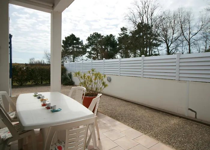 Maison à 50m De La Avec Jardin Clos Et Wifi - - Fr-1-22-314 *